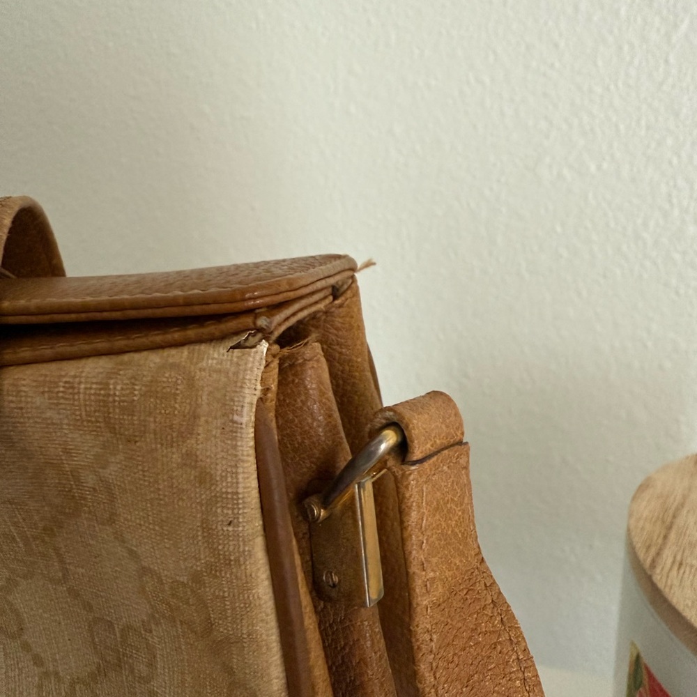 Gucci Vintage Collection Crossbody - Picture 8 of 12